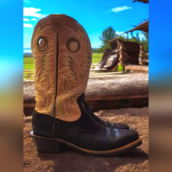 Ariat Other - Ariat Heritage Square Toe Leather Cowboy Boots